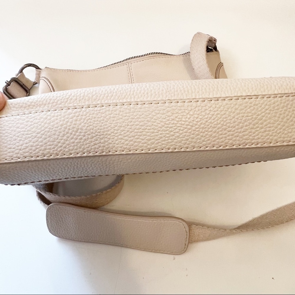 The Sak White Leather Crossbody Bag Adjustable Strap - Picture 11 of 11
